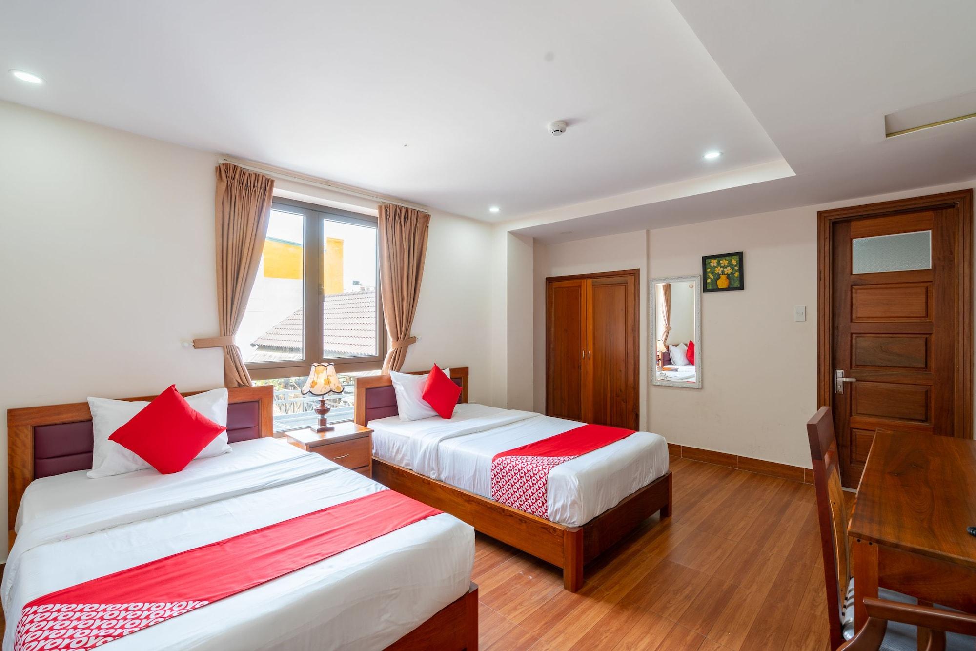 Oyo 236 Hoa Mai Boutique Hotel Дананг Екстериор снимка