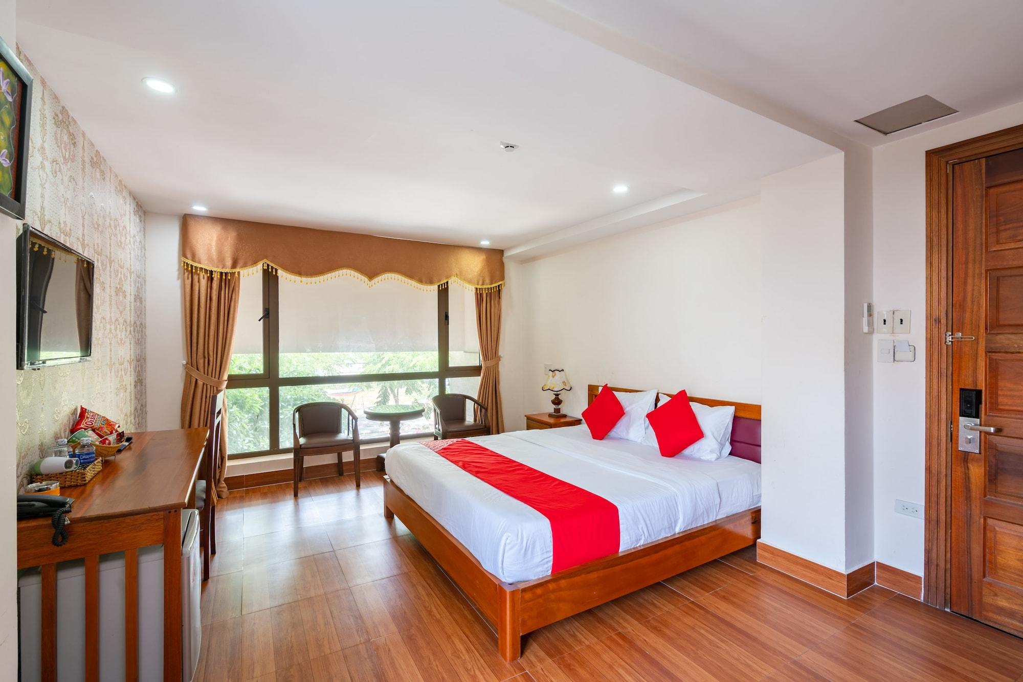 Oyo 236 Hoa Mai Boutique Hotel Дананг Екстериор снимка