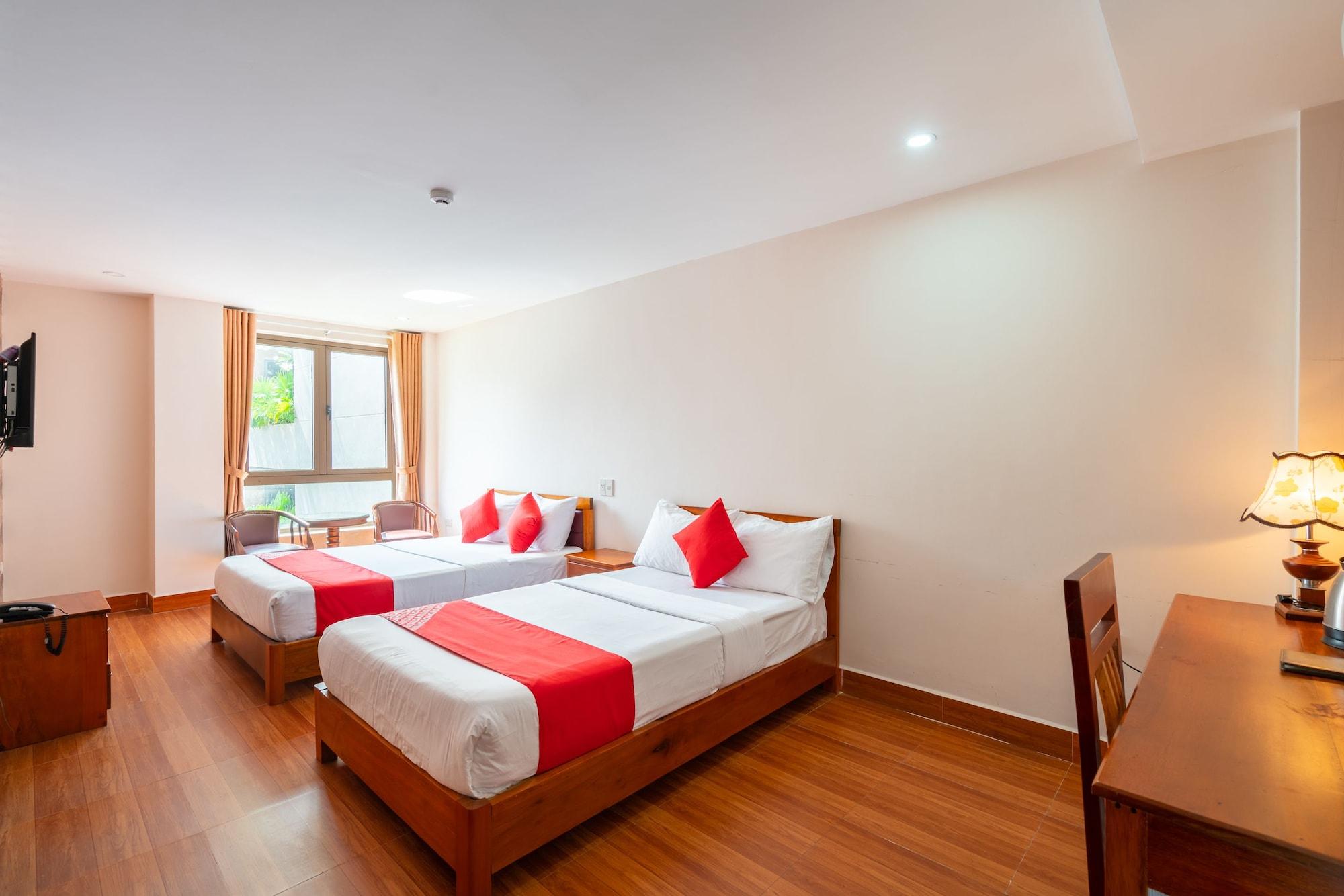 Oyo 236 Hoa Mai Boutique Hotel Дананг Екстериор снимка