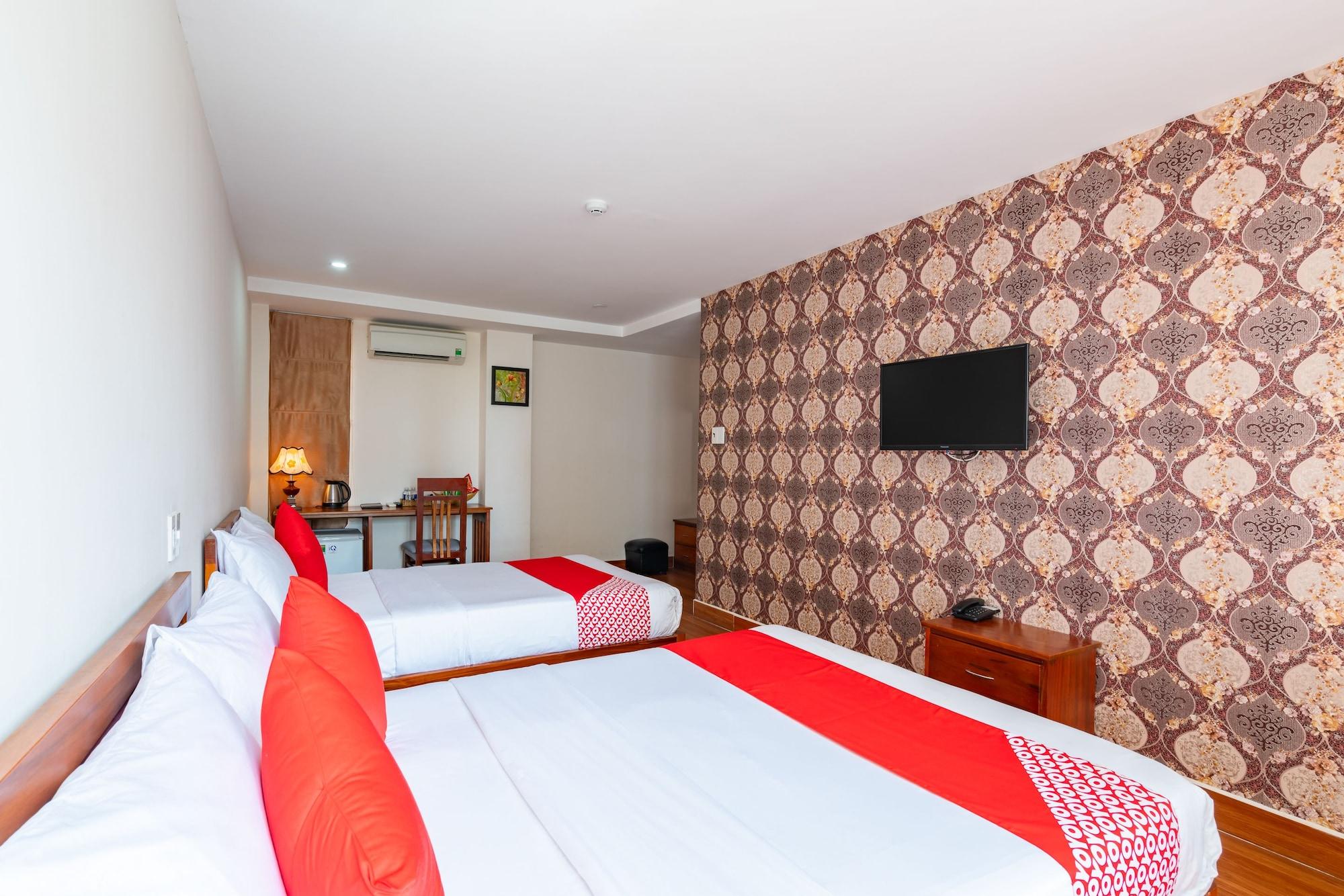 Oyo 236 Hoa Mai Boutique Hotel Дананг Екстериор снимка
